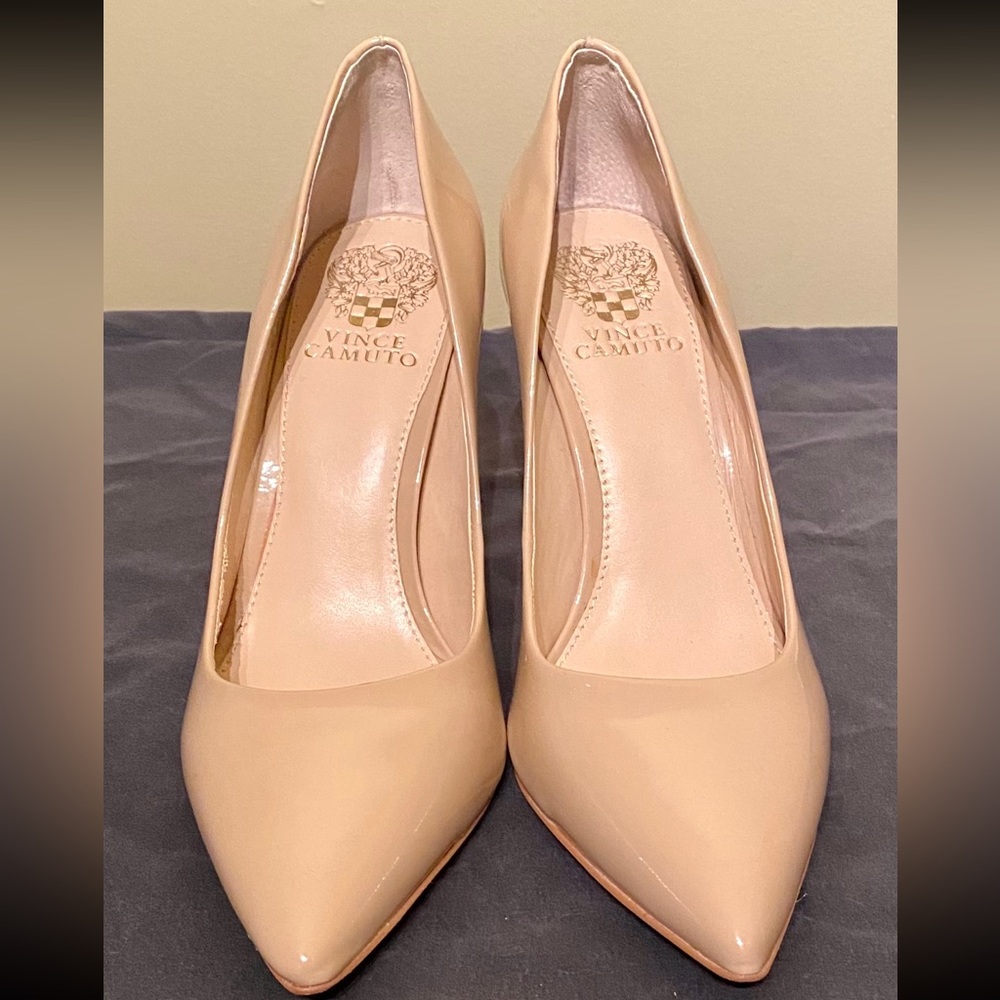 ❌SOLD ❌ Vince Camuto Patent Leather Heels